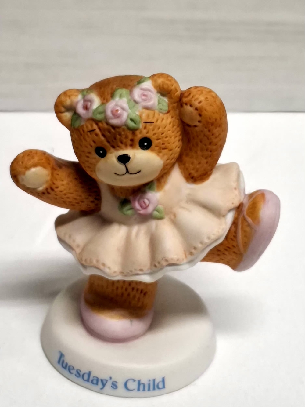 Enesco Lucy Rigg Tuesday's Child Bear Ballet Figurine Ceramic Hand Painted 1986